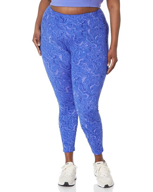 Colori Fuori Produzione di Amazon Essentials in Blue