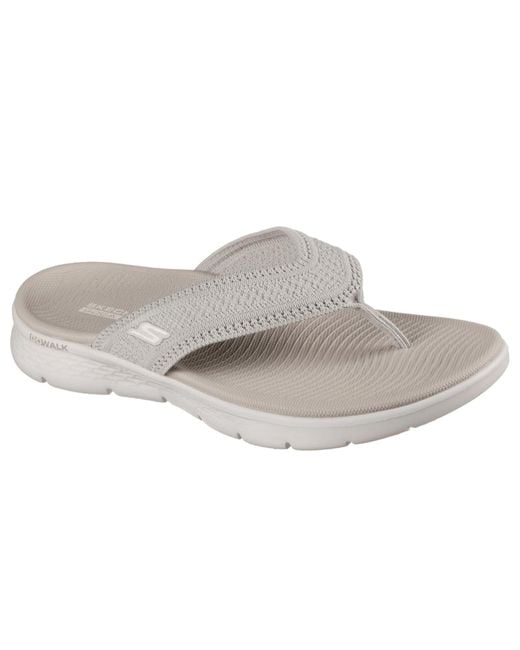 Go Walk Flex Sandal di Skechers in Gray