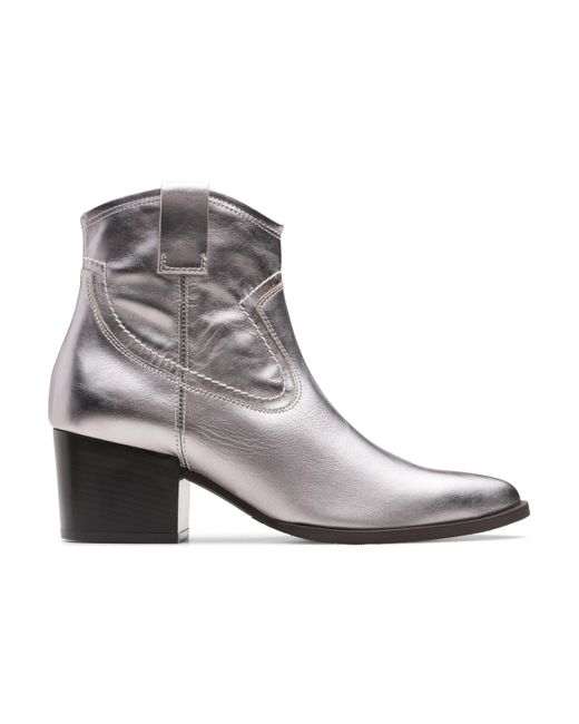 Clarks Gray Elder Rae Leather Boots In Silver Standard Fit Size 8