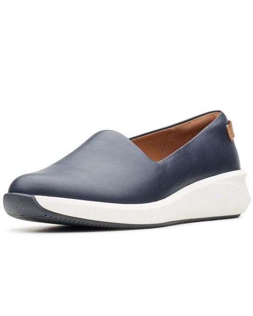 Clarks Leather Un Rio Step Slip On 