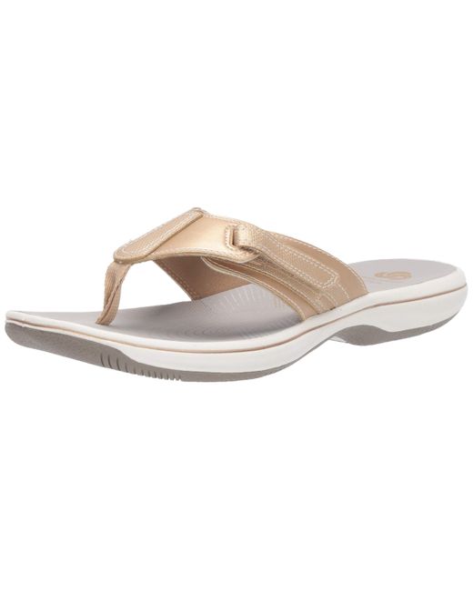 clarks gold flip flops