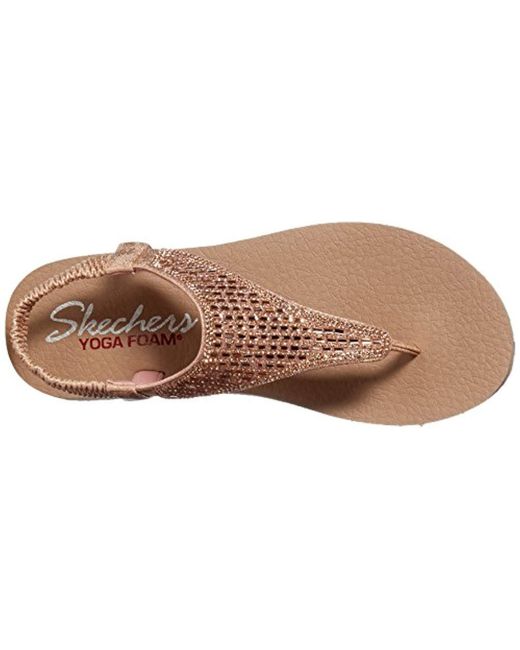 skechers yoga foam mujer beige