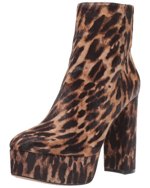vince camuto leslieon square toe platform boot