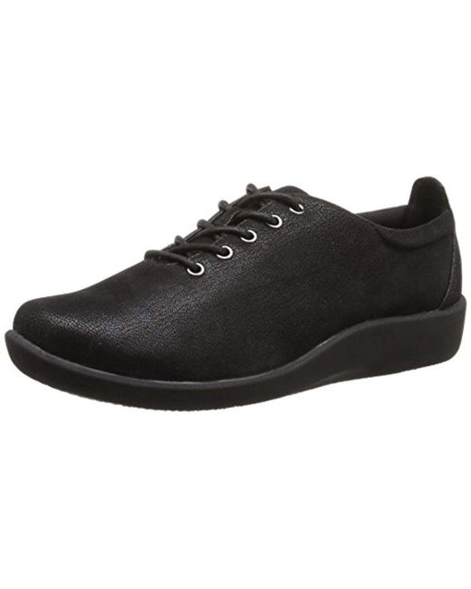 clarks cloudsteppers lace up