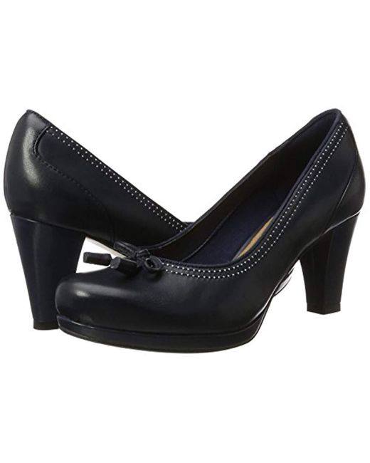 clarks blue pumps
