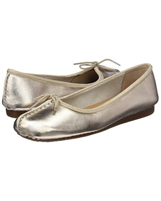 Clarks Freckle Ice Ballet Flats in Yellow Lyst UK