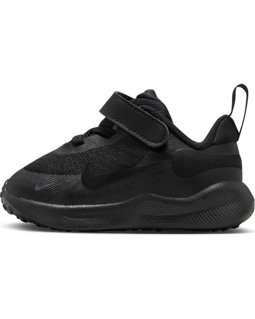 Revolution 7 Black/Anthracite Nike