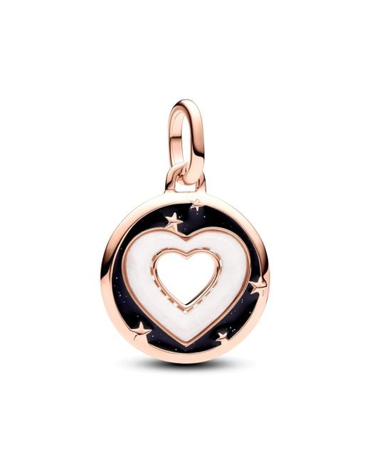 ME Medallón con diseño de corazón chapado en oro rosa de 14 quilates con nácar artificial de biorresina blanca y esmalte negro Pandora de color Metallic