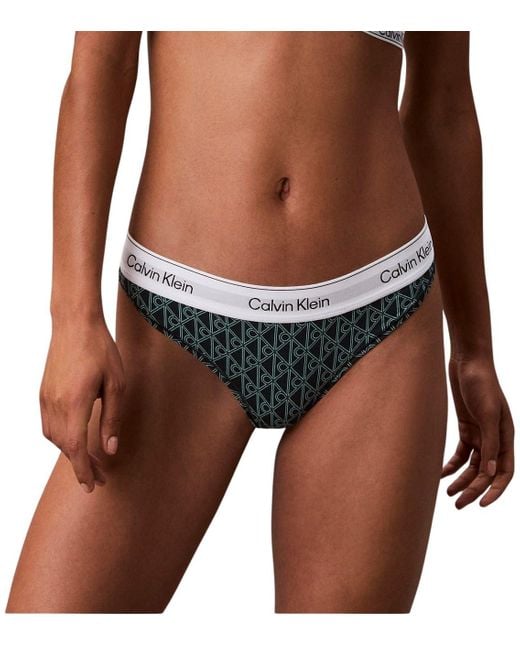 Calvin Klein String Lv00qf8518 Thong in het Brown