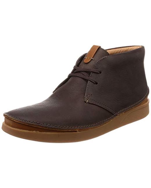 Clarks Brown Oakland Rise Chukka Boots for men