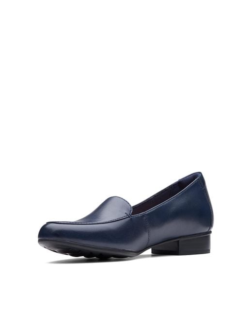 Euro size 42 top to us women's