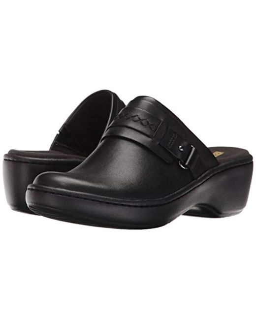 clarks women's delana amber mule