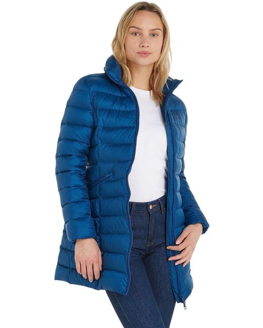 Mujer Abrigo de plumas Padded Global Stripe Coat invierno Tommy Hilfiger de color Blue