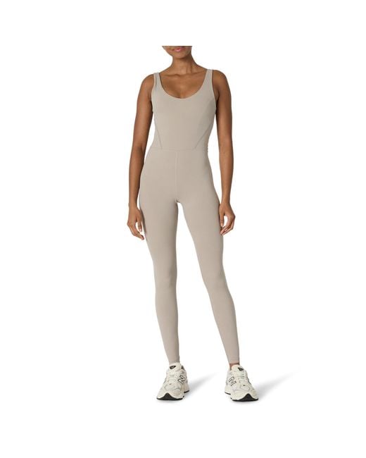 Amazon Essentials Natural Active Formflex Buttery Leggings