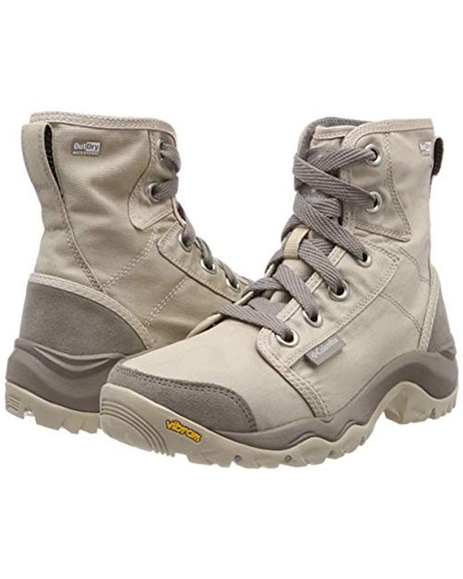 columbia desert boots