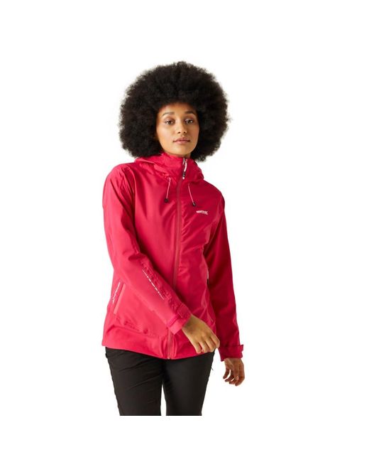 Cappotto impermeabile traspirante da donna con zip di Regatta in Red