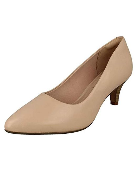 Clarks Linvale Jerica Closed-toe Pumps in Natural | Lyst UK