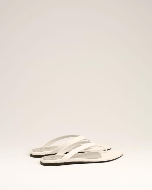 AMI Natural Lamb Leather Pointed Toe Flip Flops