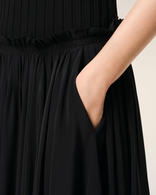 AMI Black Blended Silk Midi Corolla Skirt
