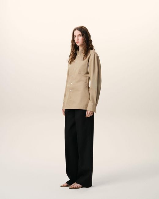 AMI Natural Cotton Sharp Collar Fitted Shirt