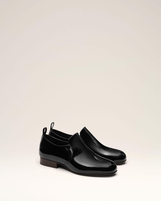 AMI Black Flat Cow Leather Shoes