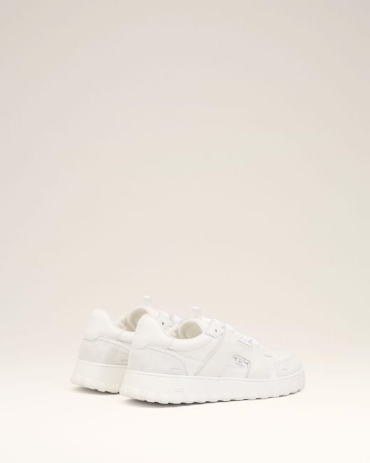 AMI Natural Cowhide Leather A Walk Sneakers