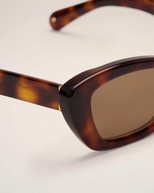 AMI Natural Sunglasses 75020