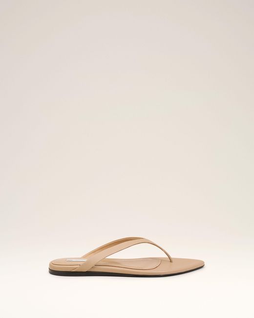 AMI Natural Lamb Leather Pointed Toe Flip Flops