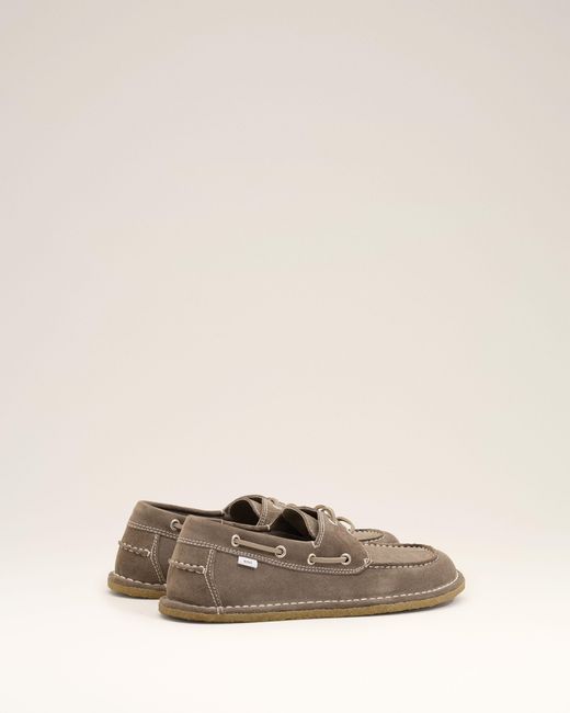 AMI Natural Cow Leather Boat Shoes