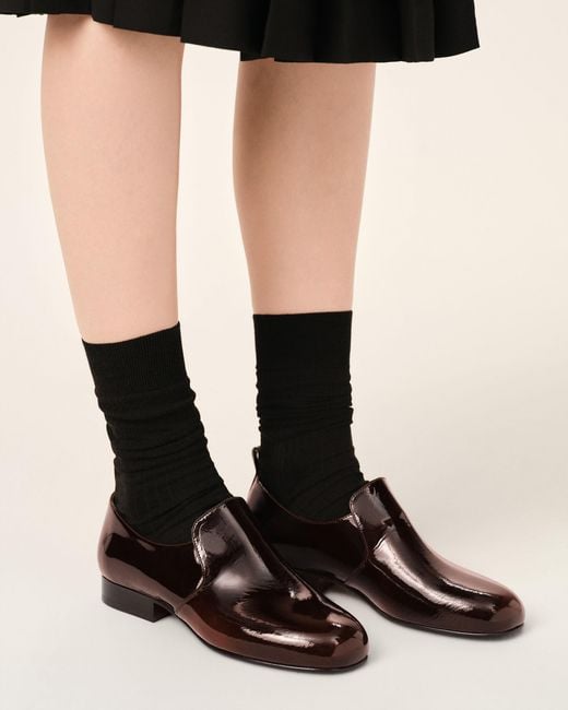 AMI Natural Flat Cow Leather Shoes