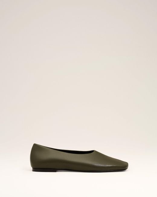 AMI Natural Leather Bicolor Ballerinas