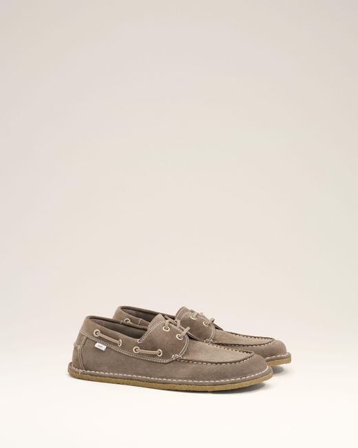 AMI Natural Cow Leather Boat Shoes