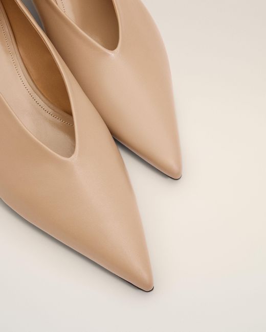 AMI Natural Lamb Leather Pointed Toe Wedge Pump