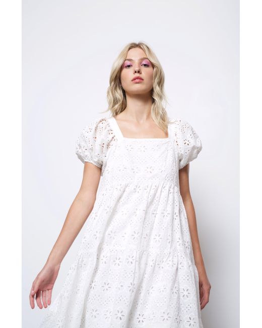 Amy Lynn Coco White Broderie Dress | Lyst UK