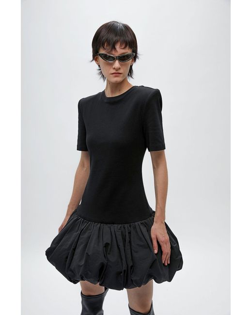 ANNA KIKI Wool 3D hem top | gulatilaw.com