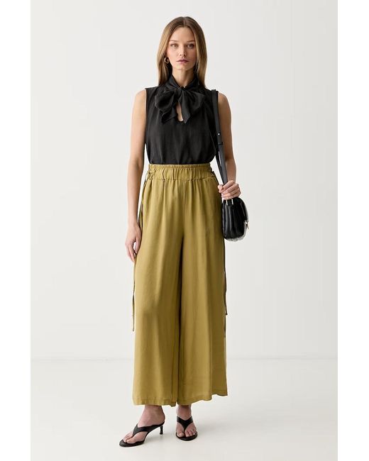 Camicetta Halter Da Donna di ViCOLO in Black