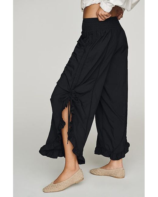 Daily Practice White Ruffle Trousers