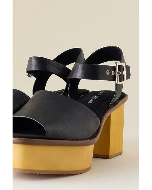 Kelsi Dagger Brooklyn Black Groove Platform Sandals