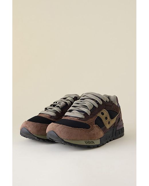 Saucony Black Shadow 5000 Trainers