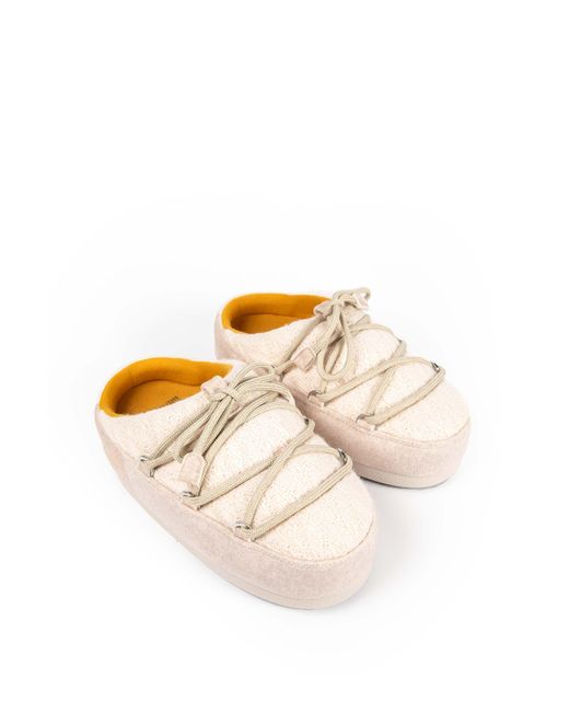 Moon Boot White Guest