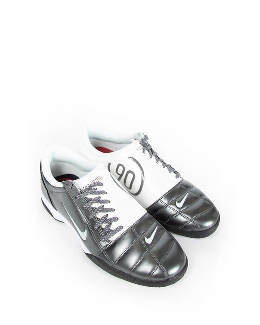 Nike Metallic Total 90 Sneakers for men