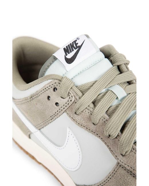 Nike White Dunk Low Retro Se Sneakers for men