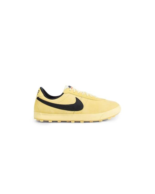 Nike Men's Yellow Astro Grabber Qs Sneakers