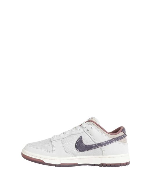 Nike White Dunk Low Retro Se Sneakers for men