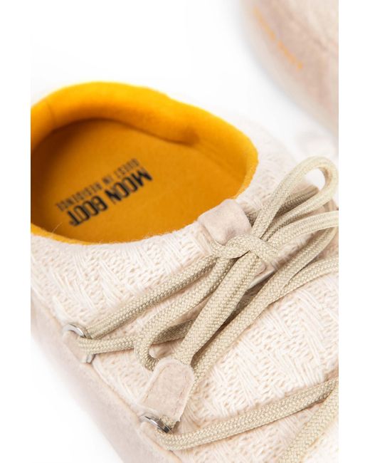 Moon Boot White Guest