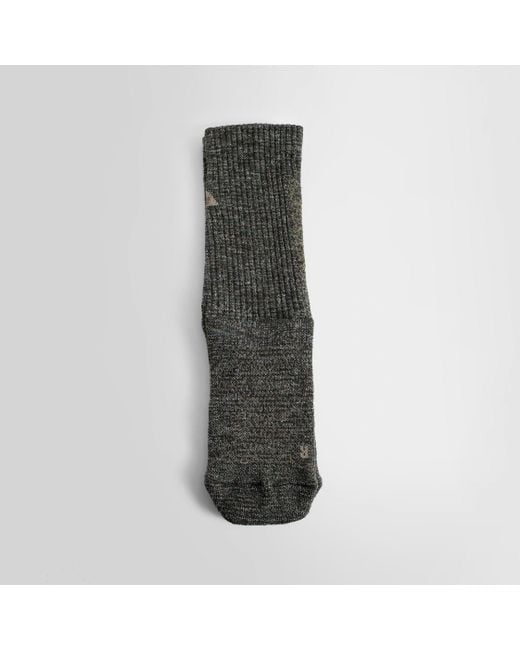 mens gray nike socks