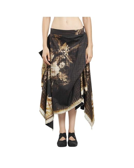 IA London Black Type One Hoisted Skirt