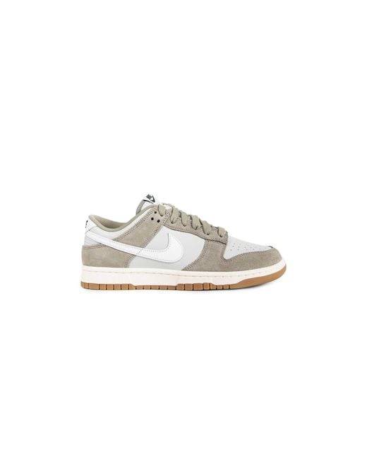 Nike White Dunk Low Retro Se Sneakers for men