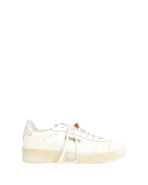 Autry White Dallas Low Super Vintage Sneakers for men