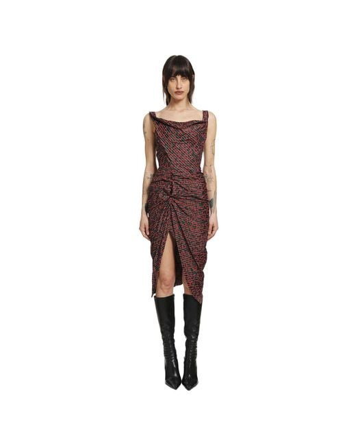 panther dress in pink by vivienne westwood pinkpantheress at the Vivienne Westwood AW25 show in paris 